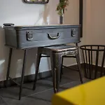 2m Villa