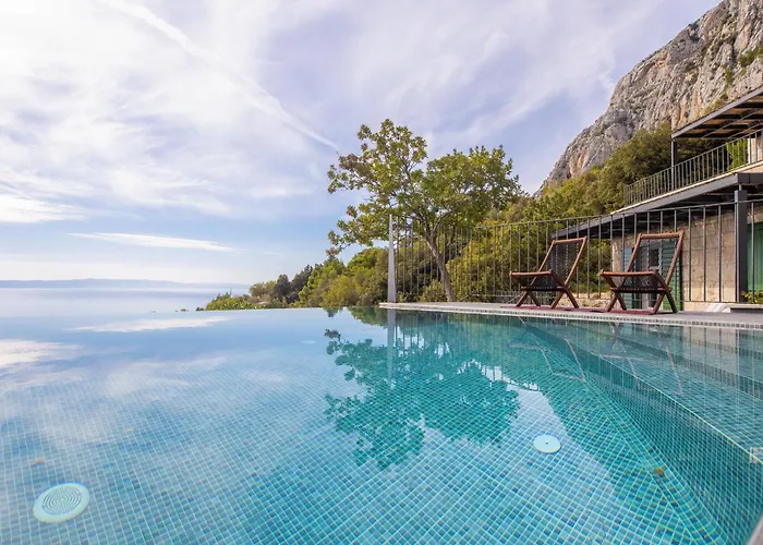 2m Makarska